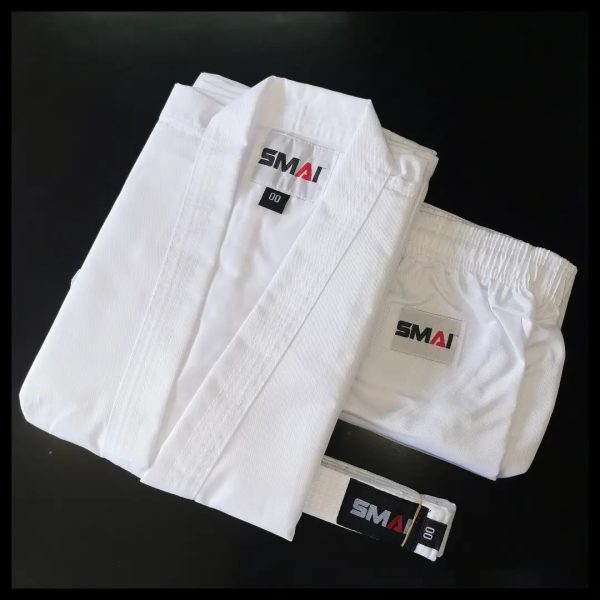 SMAI - No WKF 00 (2) Smai Karate Gi Básico